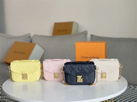 louis vuitton pochette metis bag fake